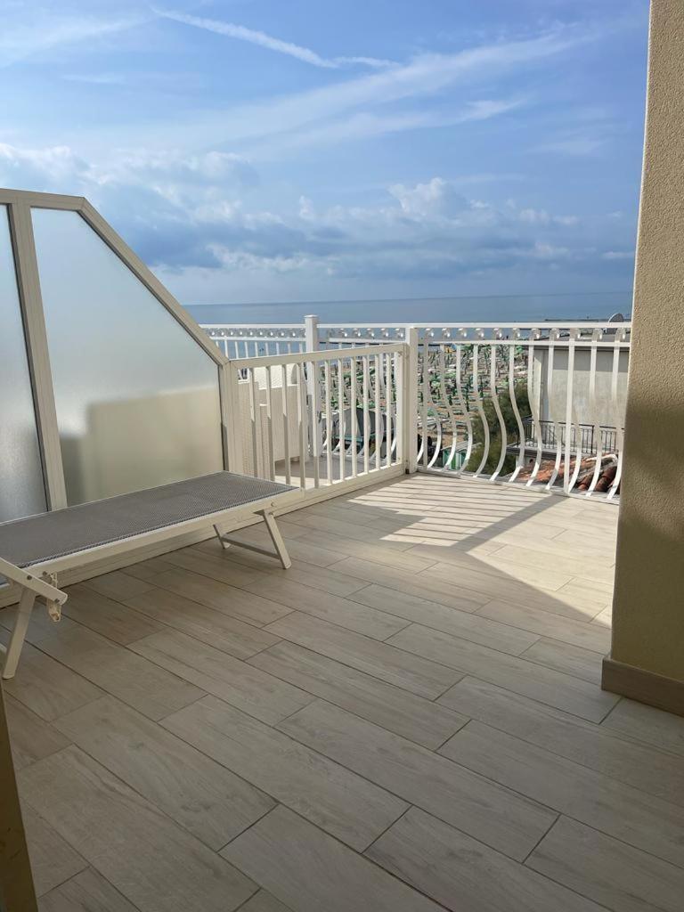 Hotel Bellariva ลิโดดิเยโซโล ห้อง รูปภาพ