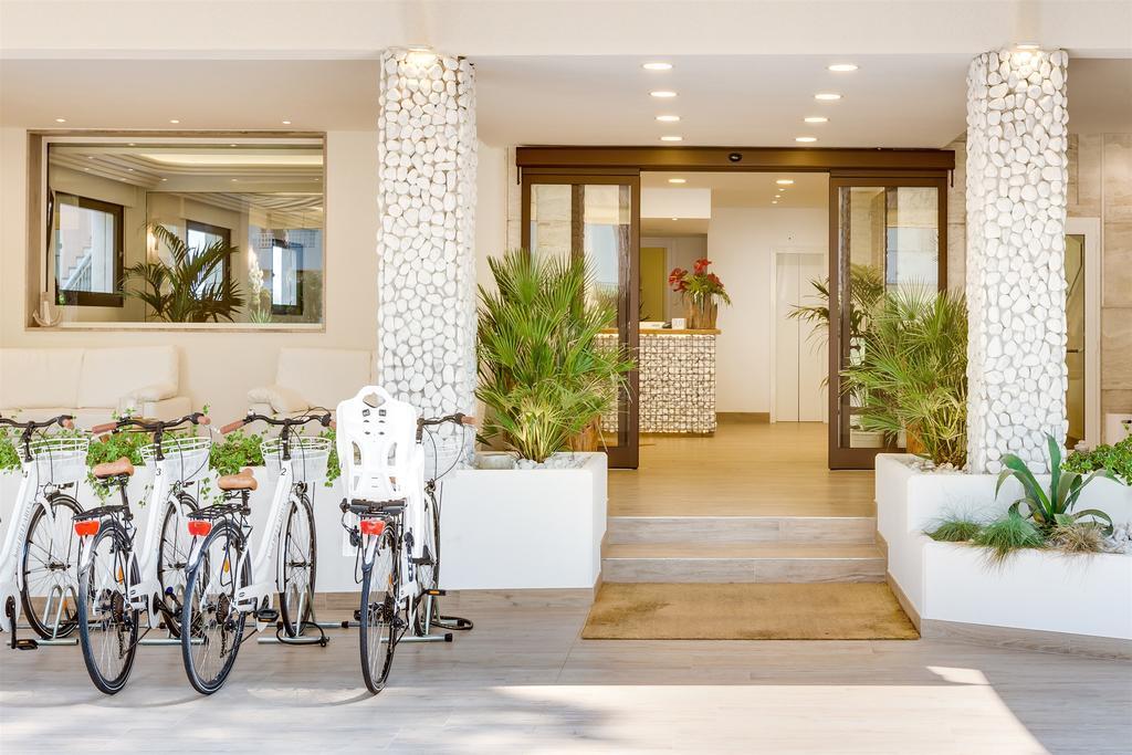 Hotel Bellariva ลิโดดิเยโซโล ภายนอก รูปภาพ