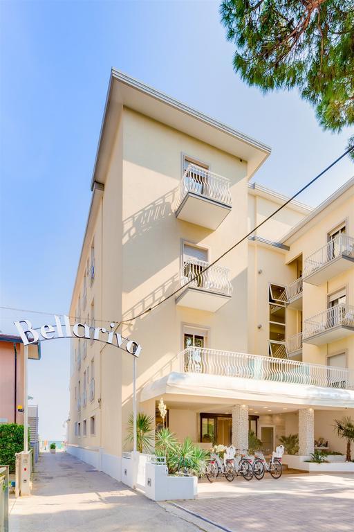 Hotel Bellariva ลิโดดิเยโซโล ภายนอก รูปภาพ
